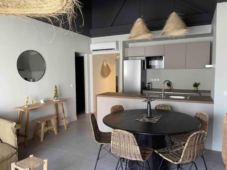Oligaia Orient Bay Apartman Quarter of Orleans Kültér fotó
